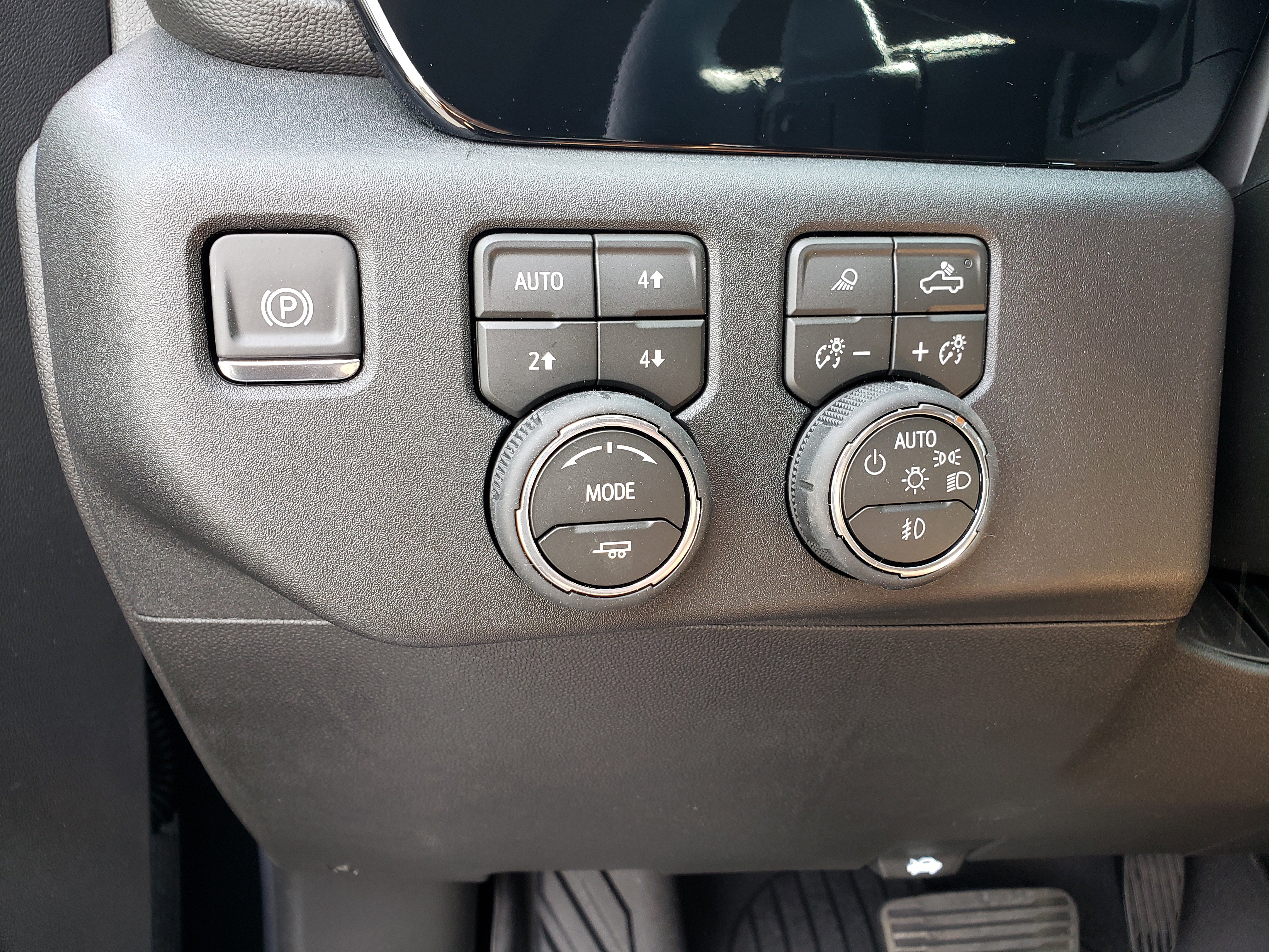 New 2026 Chevrolet Silverado 1500 LTZ image 13