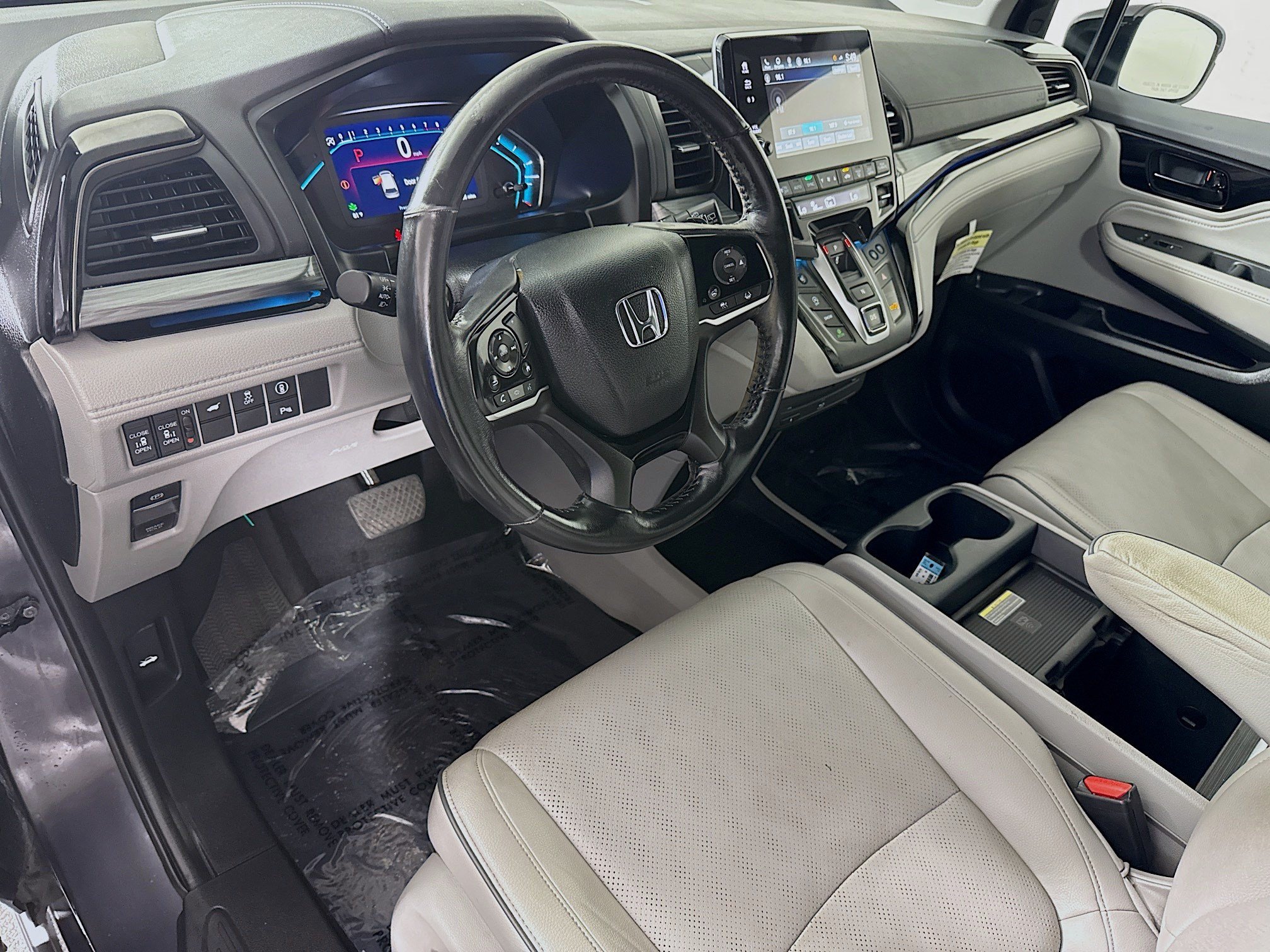 Used 2023 Honda Odyssey Elite image 23