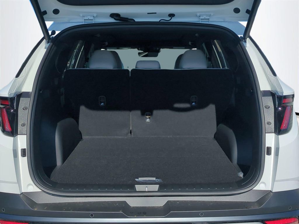 New 2026 Hyundai Tucson Limited image 14