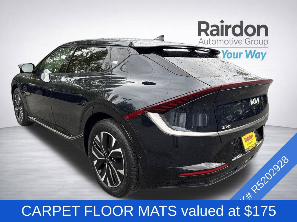 Used 2024 Kia EV6 Wind w/ Wind Technology Package AWD/4WD image 3
