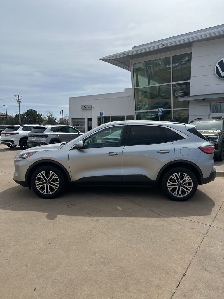 Used 2022 Ford Escape SEL image 8