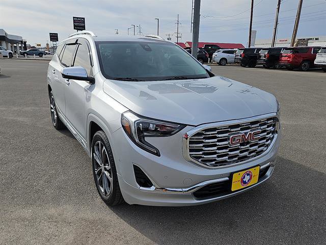 Used 2019 GMC Terrain Denali w/ Advanced Safety Package image 7