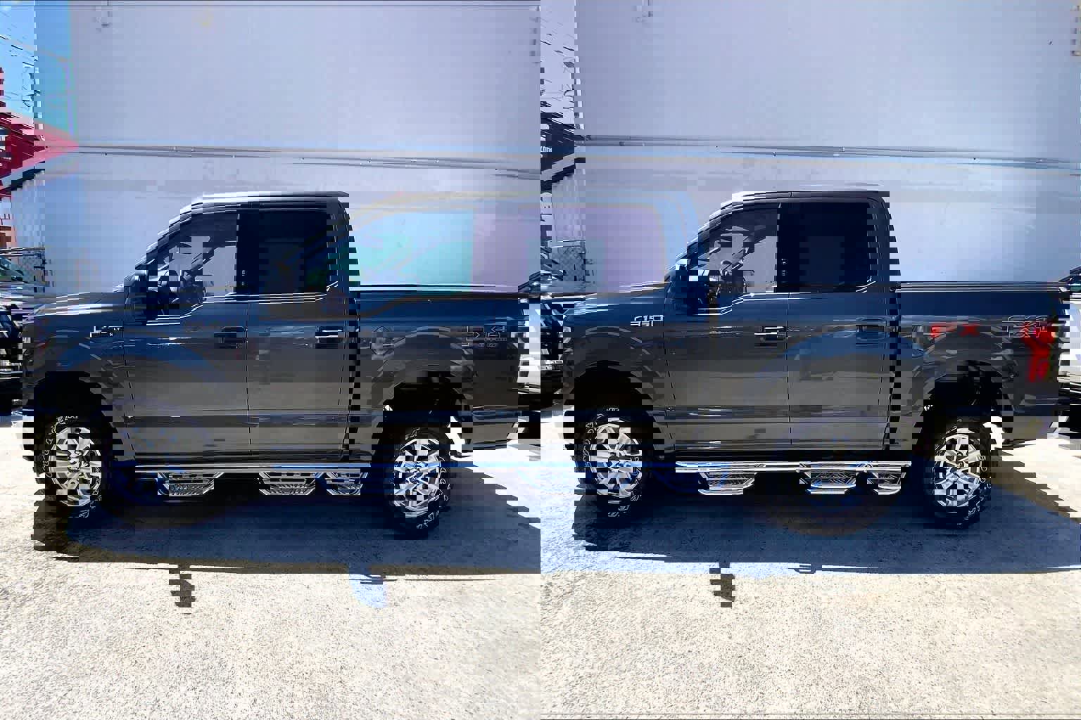 Used 2020 Ford F150 XLT w/ Equipment Group 301A Mid image 4