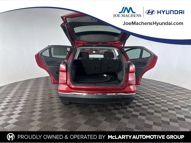 Used 2018 Chevrolet Equinox LT image 17