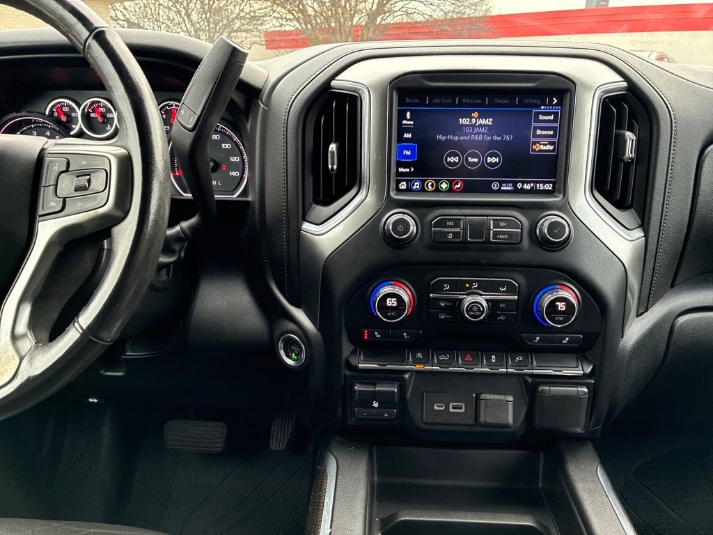 Used 2020 Chevrolet Silverado 1500 RST w/ All-Star Edition image 17