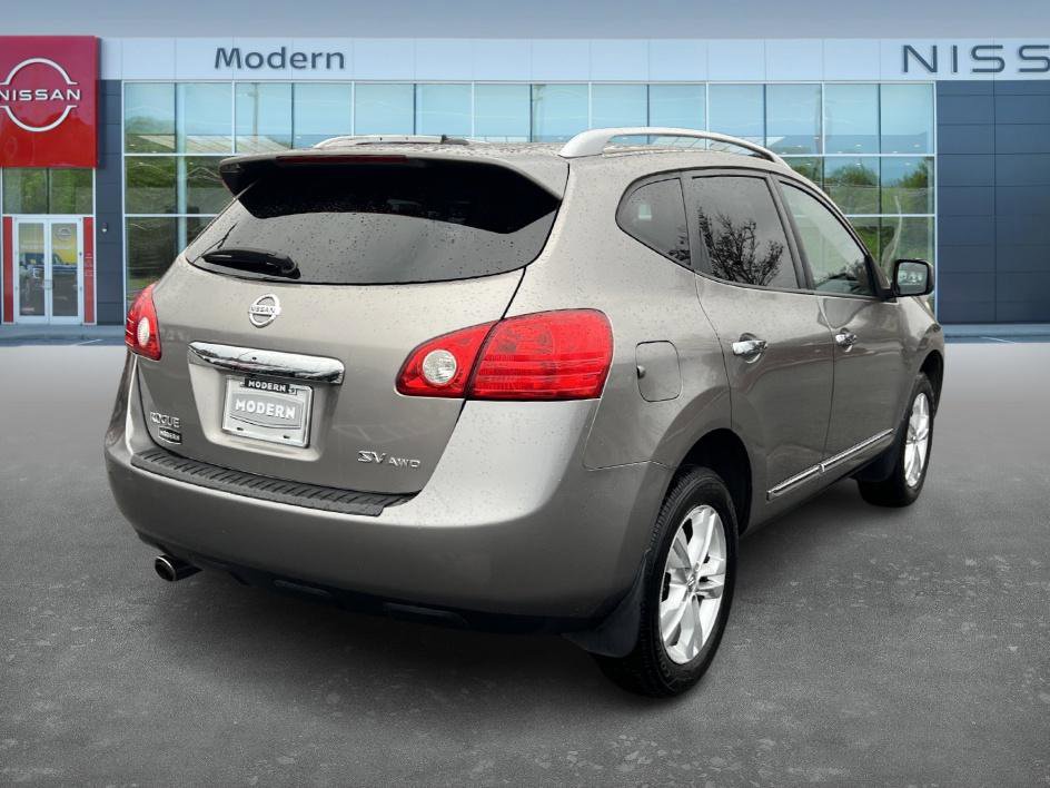Used 2012 Nissan Rogue SV w/ Premium Pkg image 5