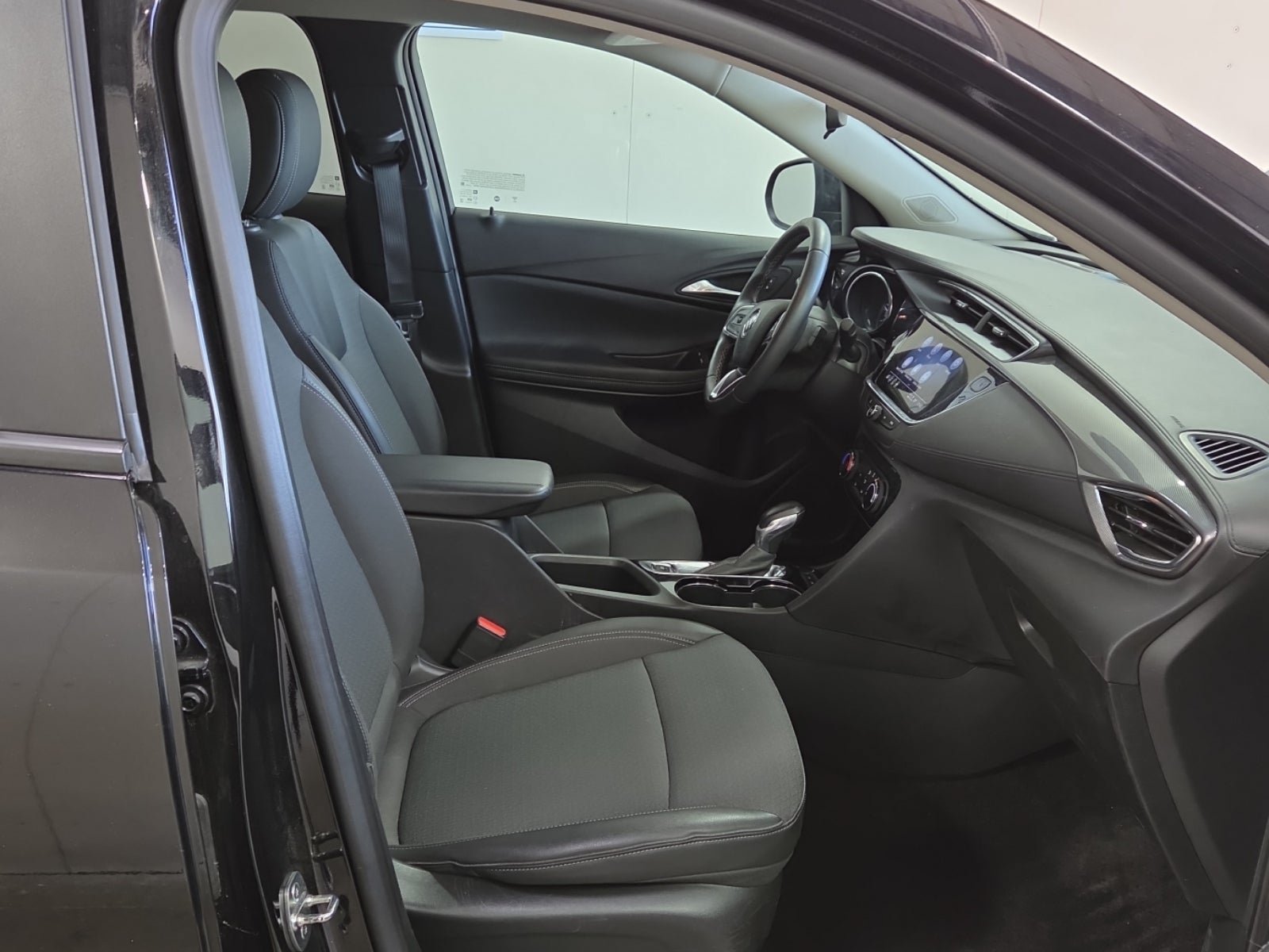 Used 2023 Buick Encore GX Preferred w/ Cold Weather Comfort Package AWD/4WD image 13