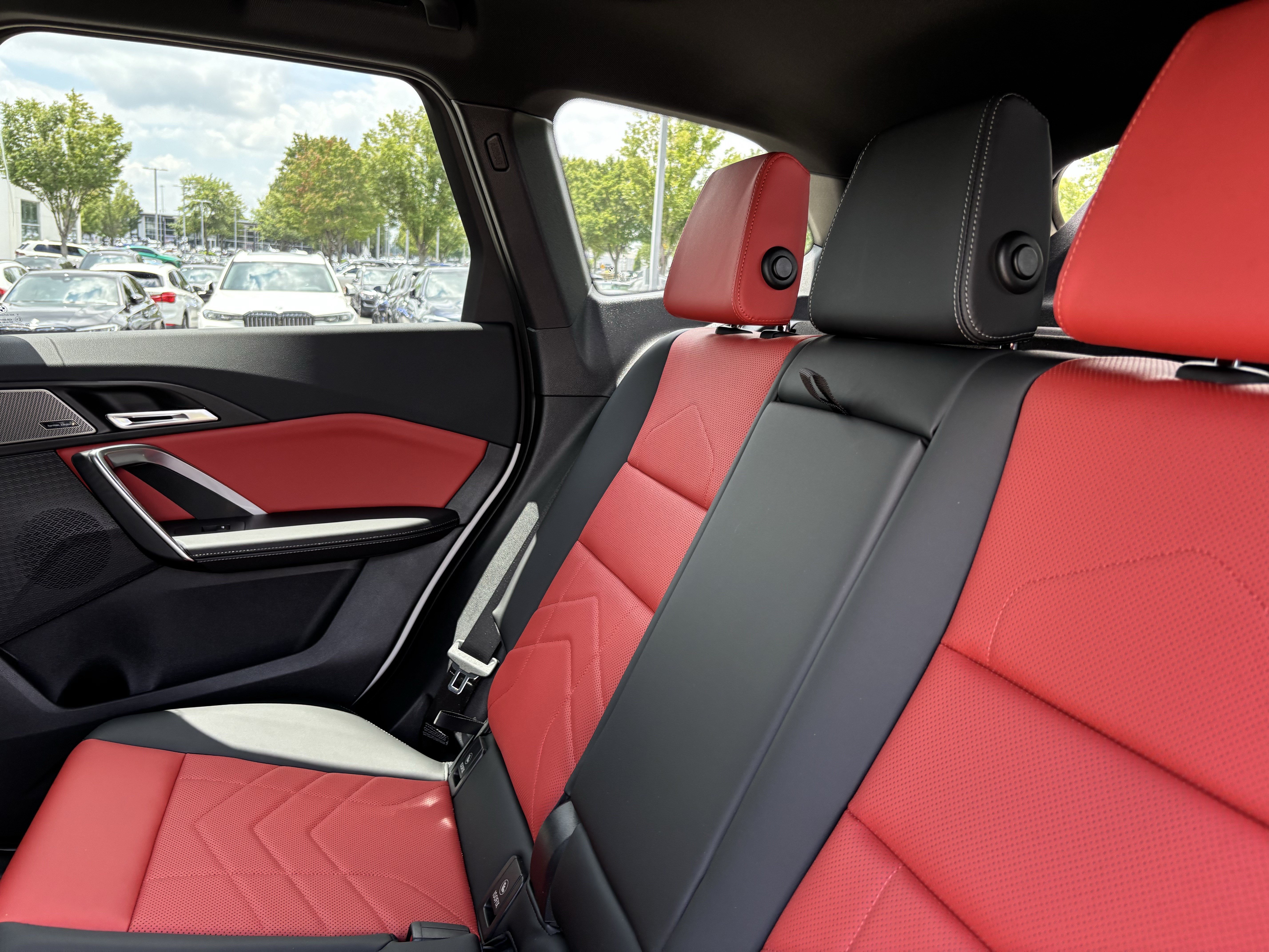 New 2026 BMW X1 M35i w/ Technology Package AWD/4WD image 33