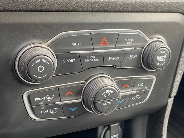 Used 2018 Dodge Charger GT AWD/4WD image 29