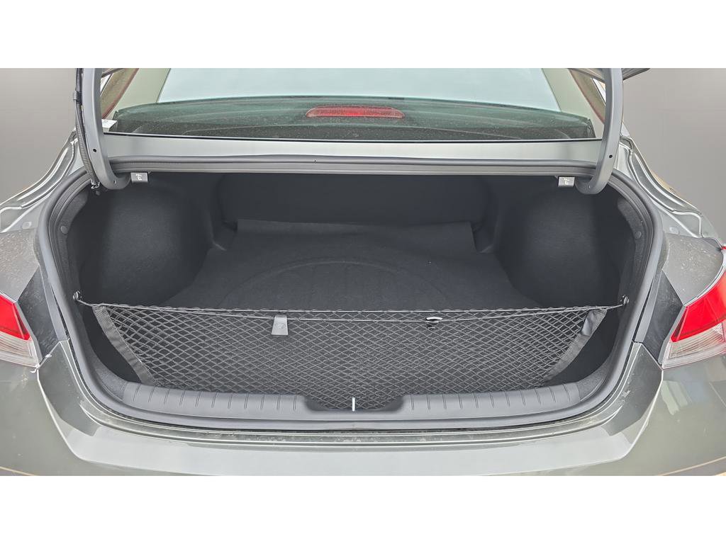 New 2026 Hyundai Elantra Sport FWD image 2