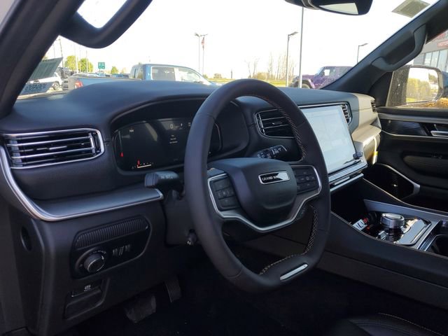 New 2026 Jeep Grand Wagoneer 4WD image 12