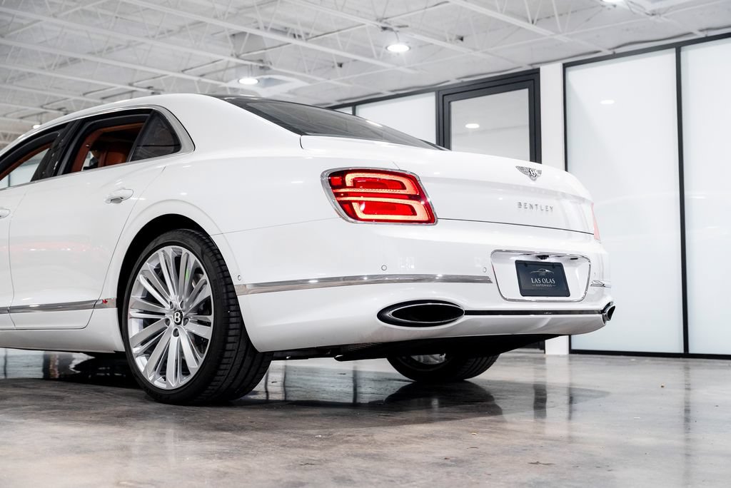 Used 2023 Bentley Flying Spur W12 AWD/4WD image 22