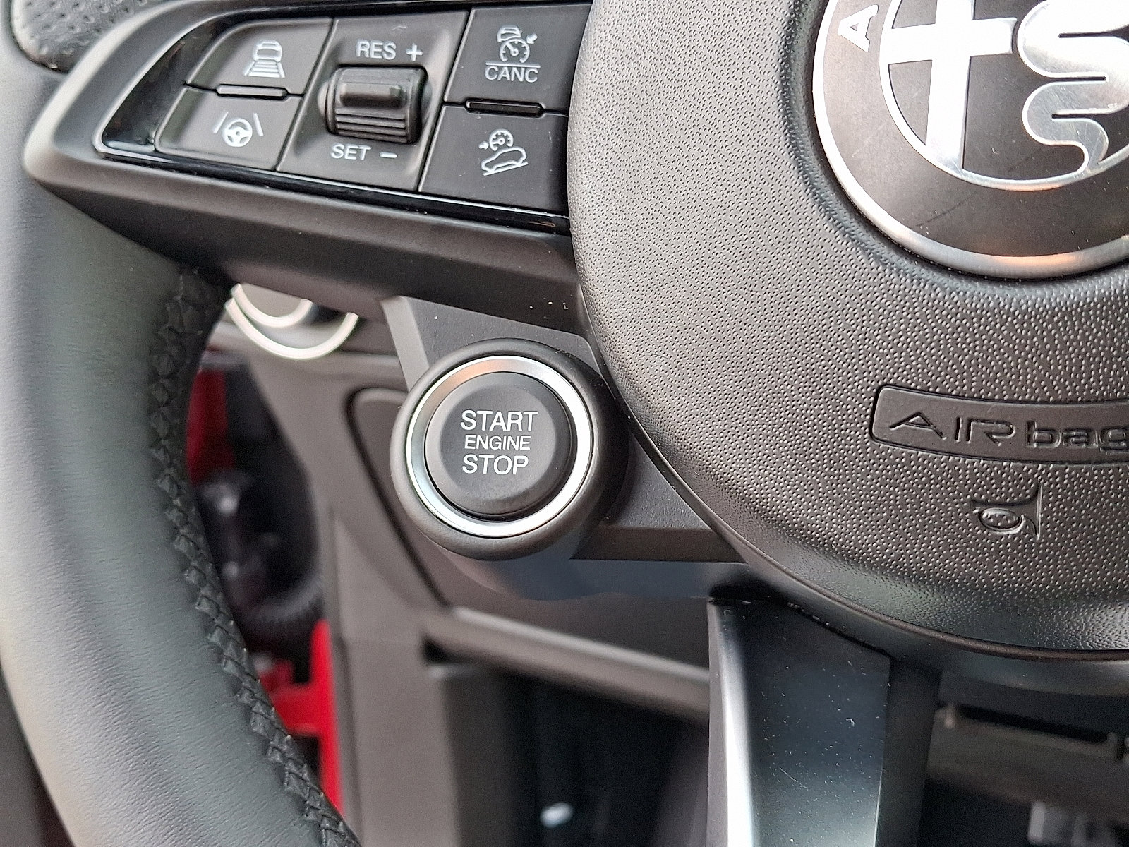 Used 2024 Alfa Romeo Stelvio Ti w/ Active Assist Plus Package image 28