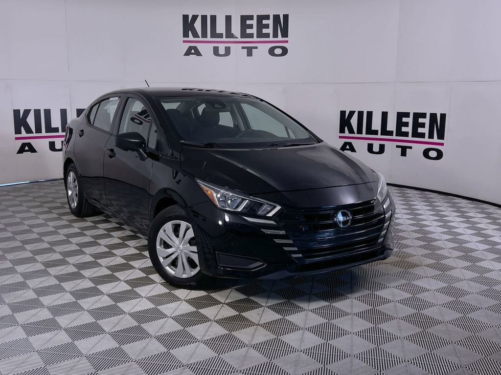 Used 2023 Nissan Versa S w/ Trunk Package