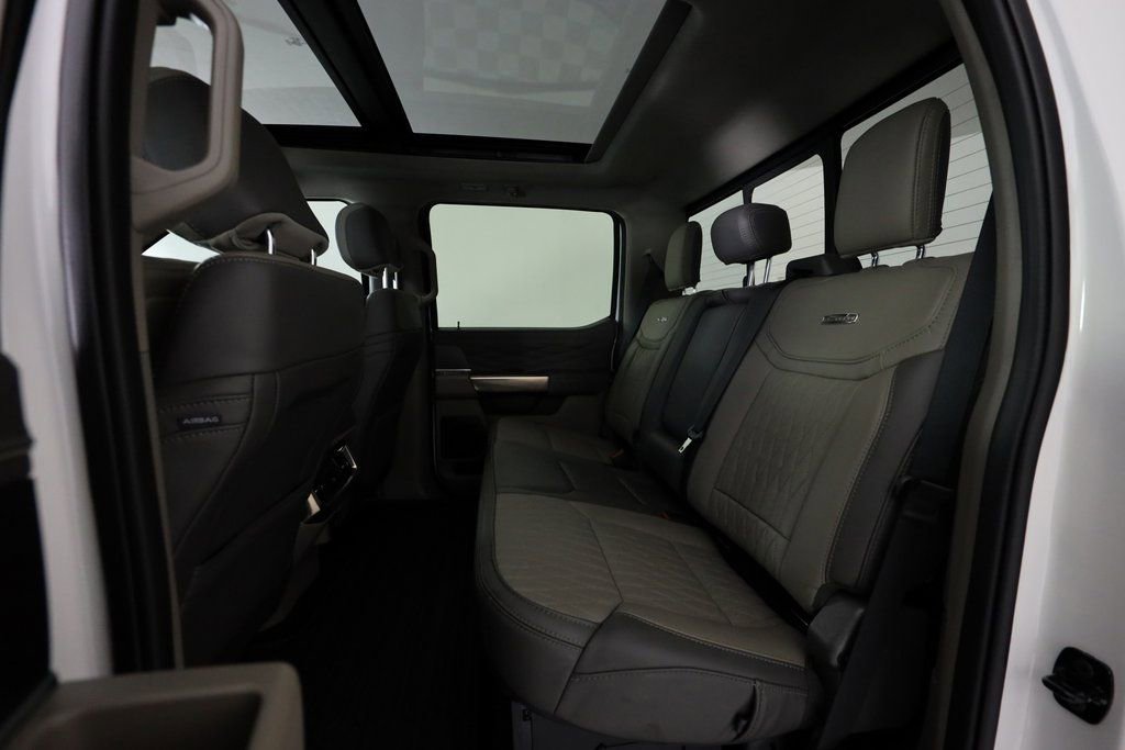 Used 2025 Ford F450 Platinum w/ Platinum Plus Package image 14