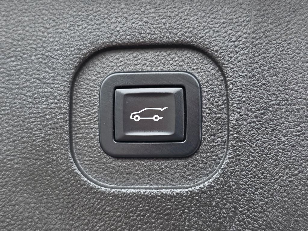 Used 2014 GMC Terrain SLT image 15