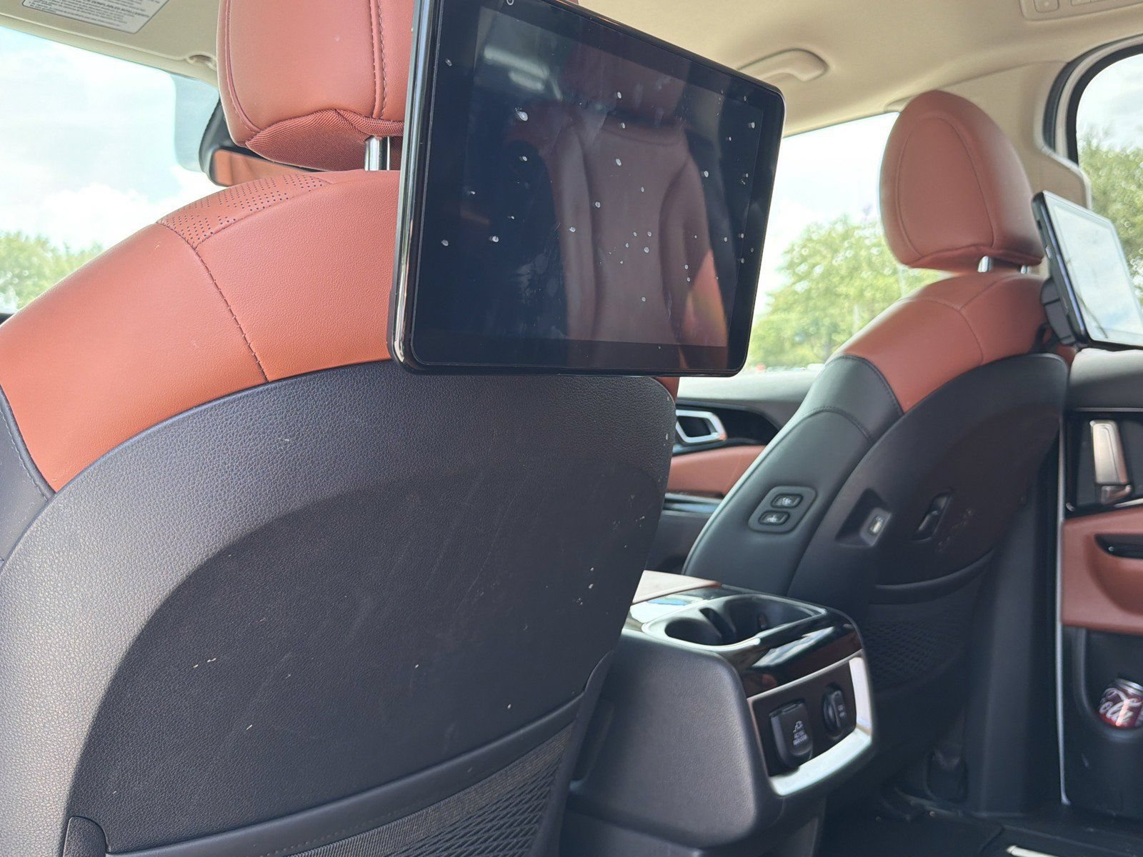 Used 2024 Kia Carnival SX FWD image 20