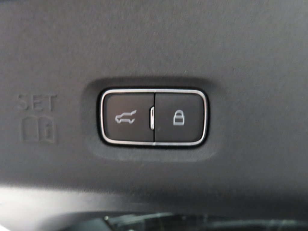 Used 2025 Ford Expedition Tremor AWD/4WD image 40