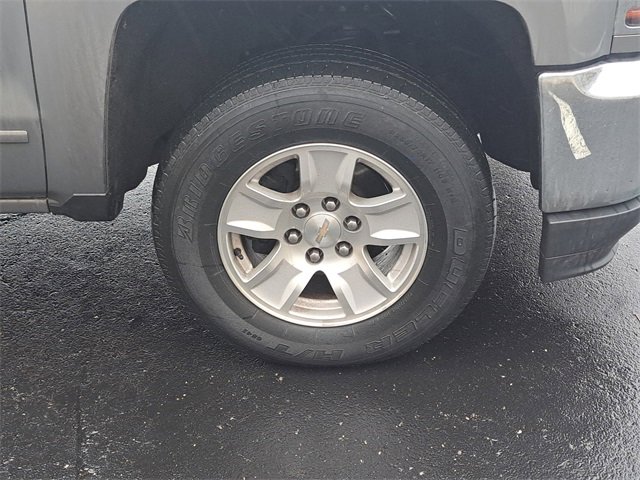 Used 2017 Chevrolet Silverado 1500 LT w/ All Star Edition image 4