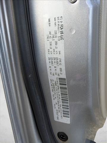 Used 2019 Dodge Grand Caravan SE FWD image 15