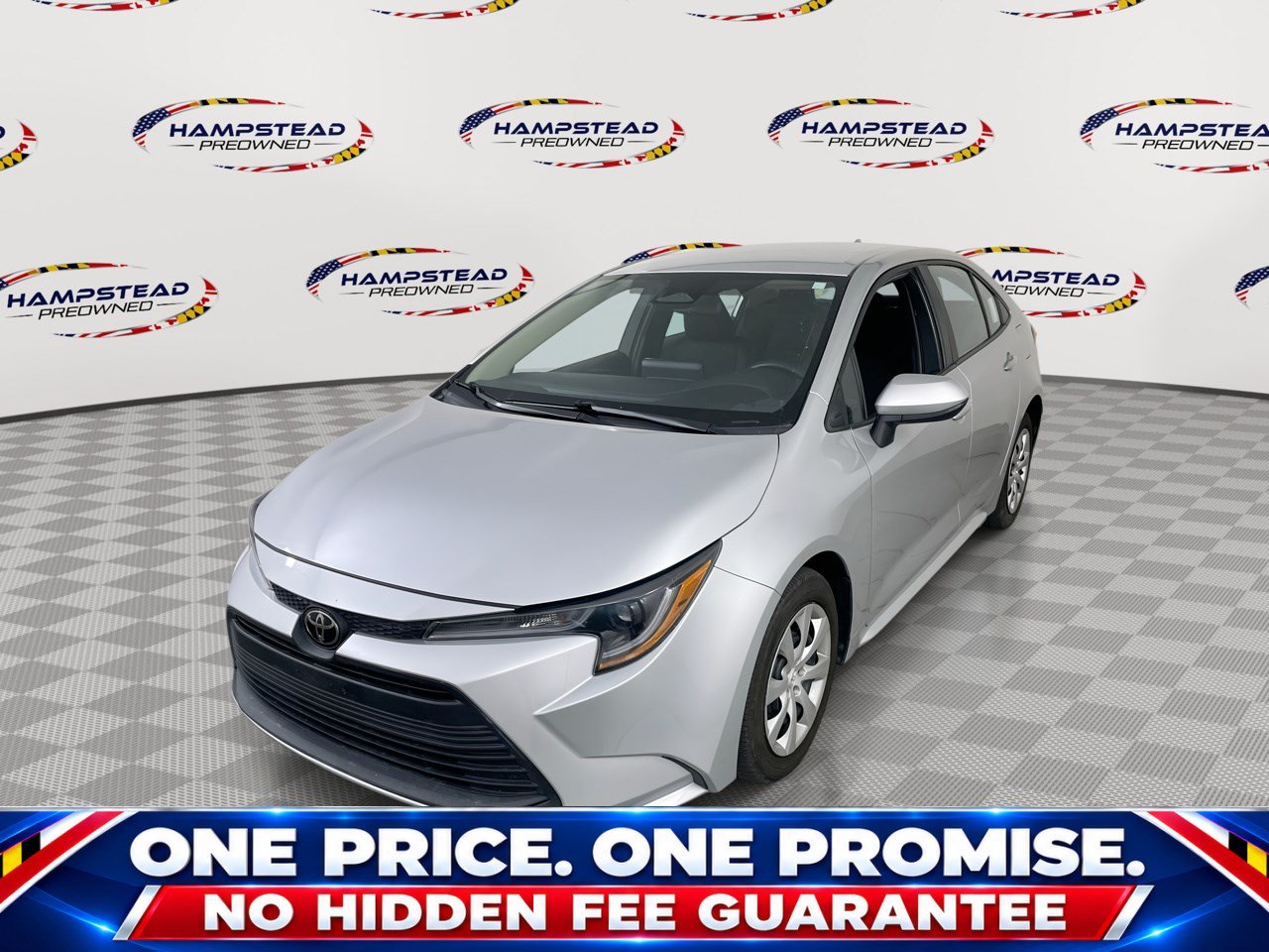 Used 2024 Toyota Corolla LE FWD image 1