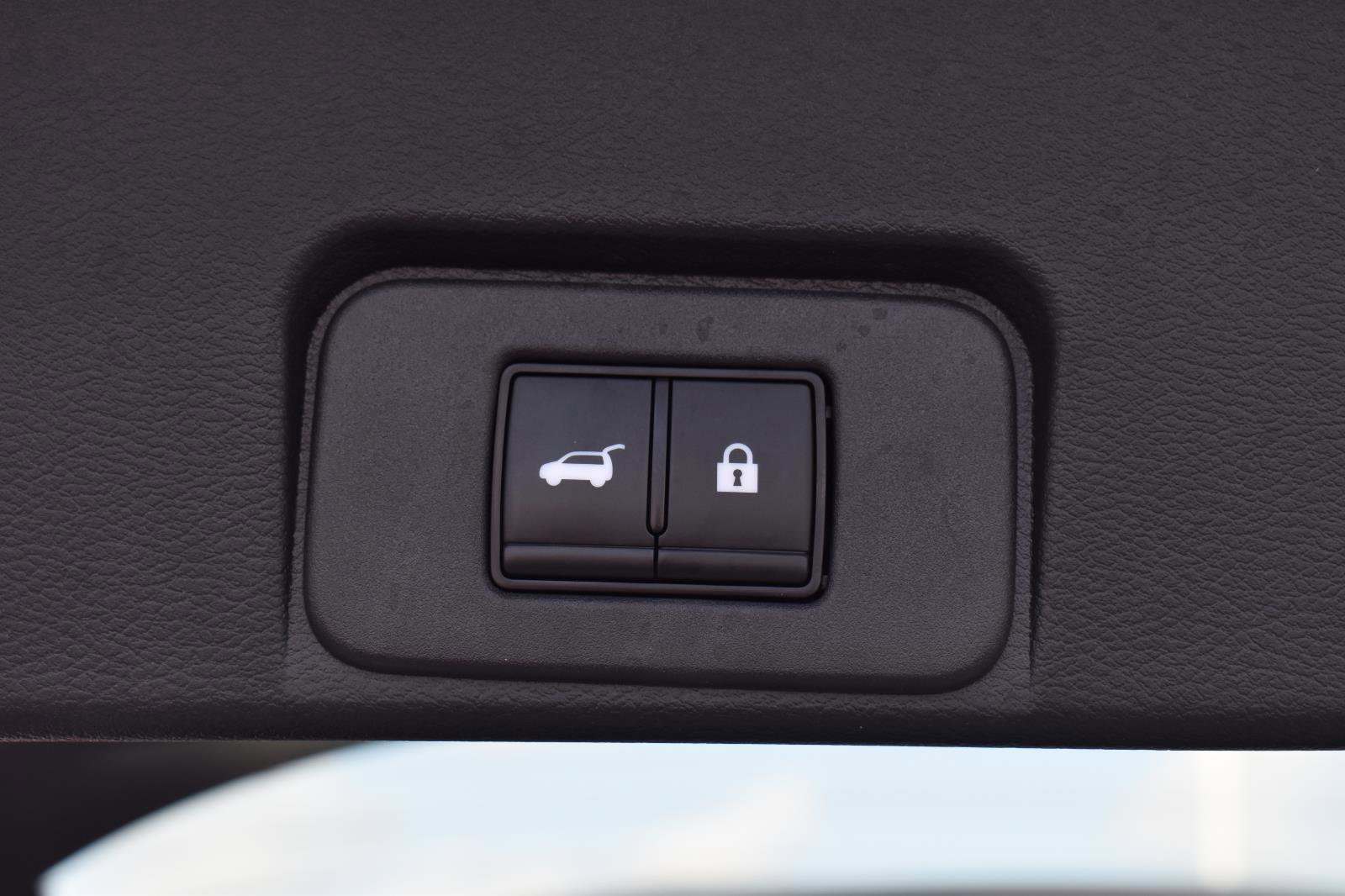 Used 2023 Nissan Rogue Platinum w/ Platinum Premium Package FWD image 57