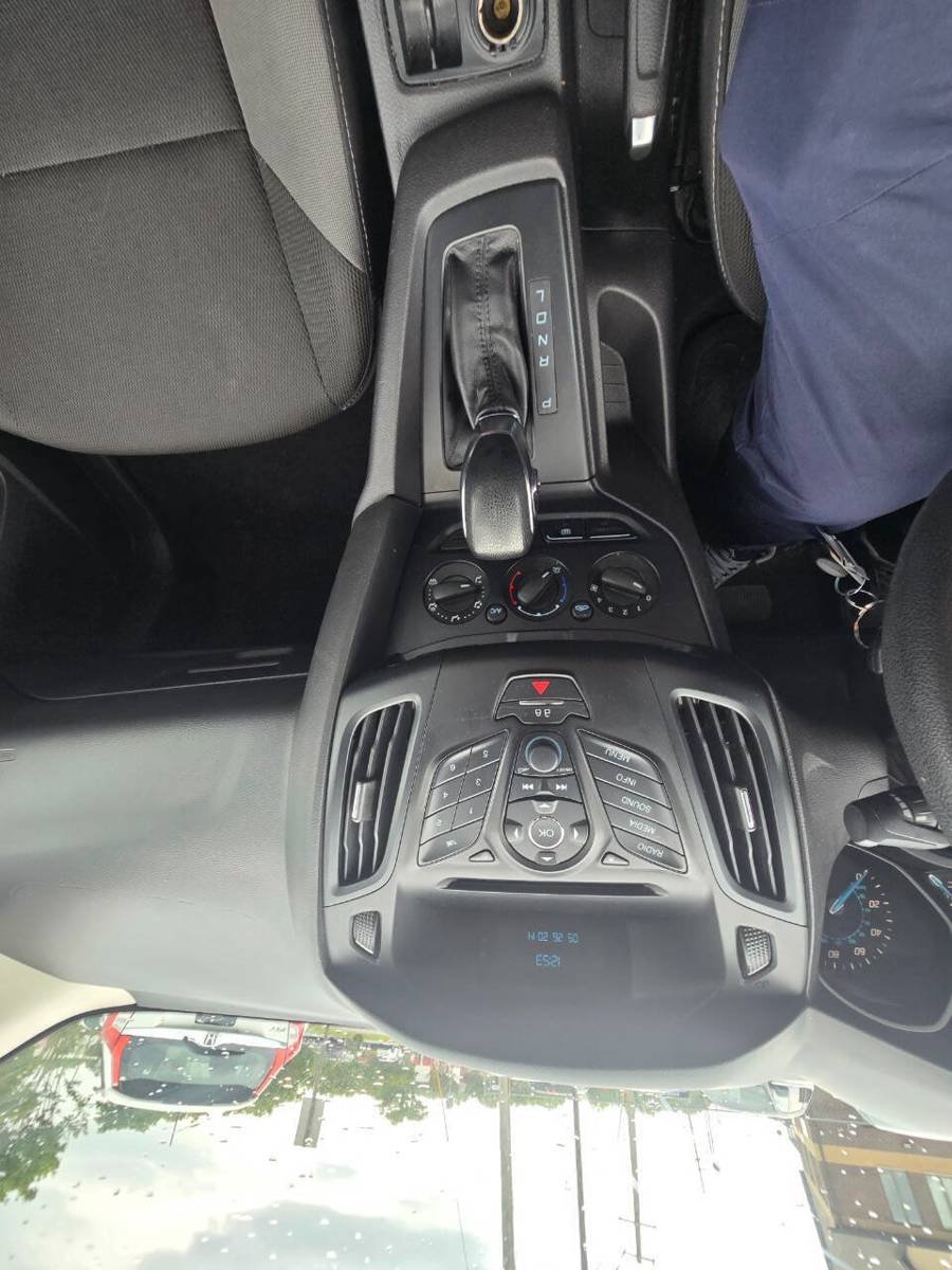 Used 2014 Ford Focus S FWD image 32