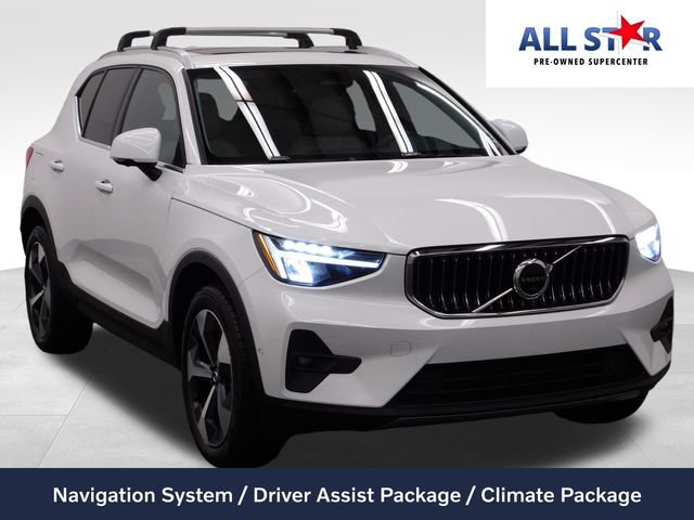 Used 2023 Volvo XC40 B5 Plus w/ Driver Assist Package