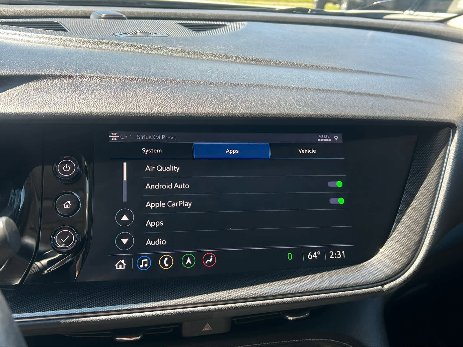 Used 2022 Buick Envision Essence w/ Technology Package I FWD image 43
