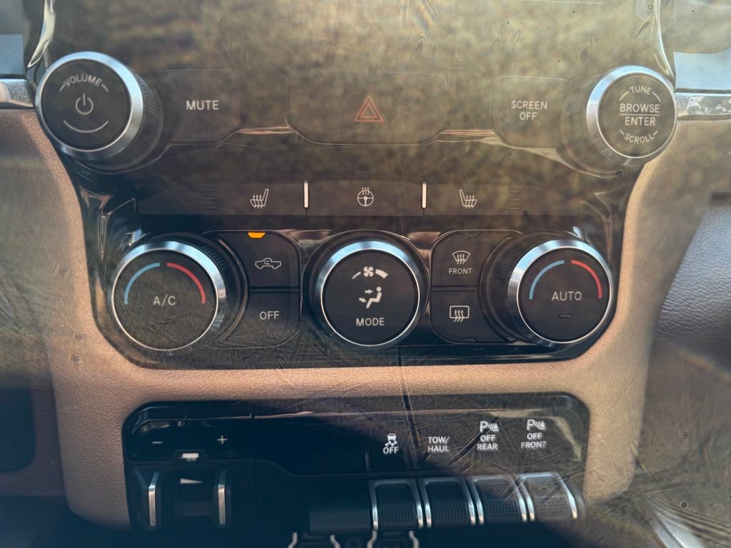 Used 2022 RAM 2500 Laramie AWD/4WD image 51