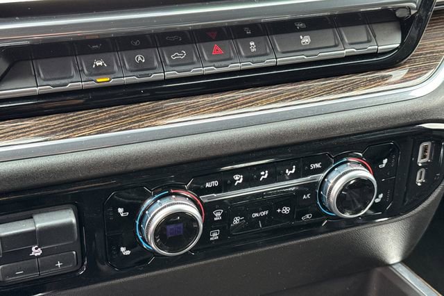 Used 2025 GMC Sierra 1500 Elevation w/ Preferred Package image 31