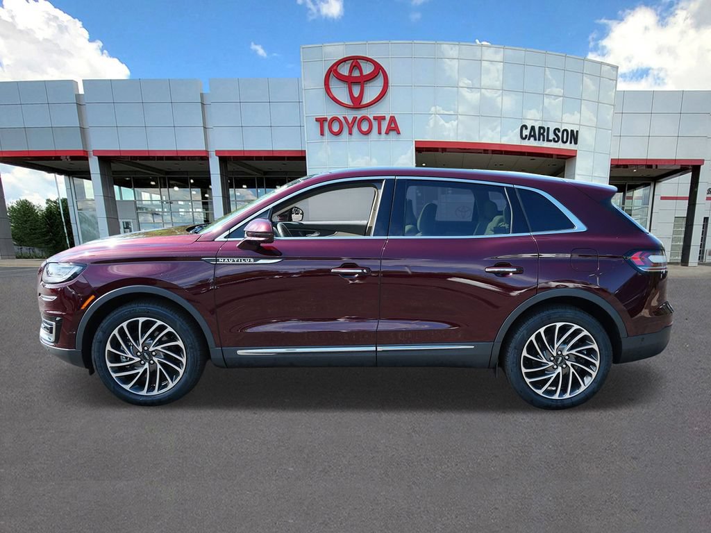 Used 2020 Lincoln Nautilus Reserve AWD/4WD image 7