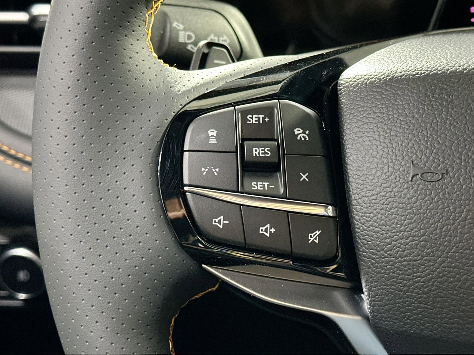 New 2026 Ford Explorer Tremor w/ Tremor Ultimate Package image 21