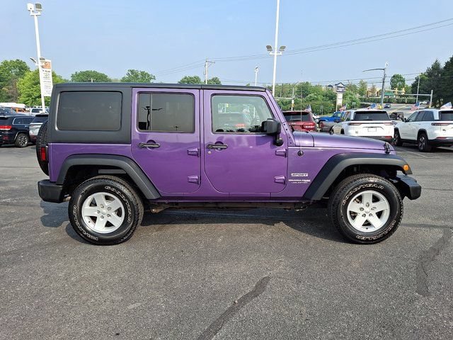 Used 2018 Jeep Wrangler Unlimited Sport S AWD/4WD image 9