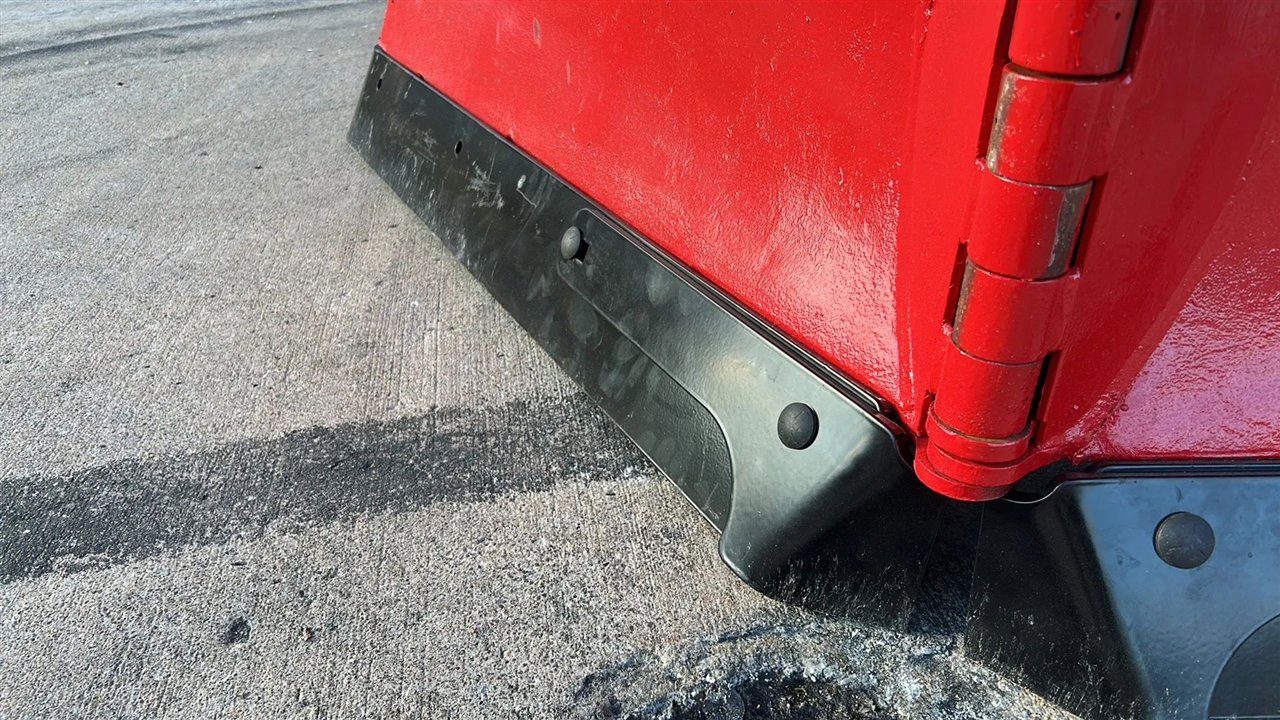 Used 2019 Ford F350 XL w/ XL Value Package image 3