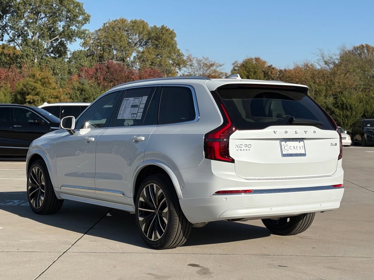 New 2026 Volvo XC90 B6 Ultra w/ Lounge Package image 2