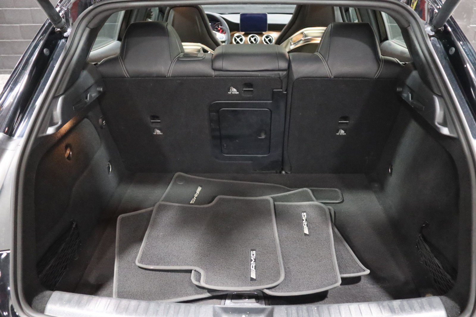 Used 2018 Mercedes-Benz GLA 45 AMG 4MATIC w/ Multimedia Package image 35