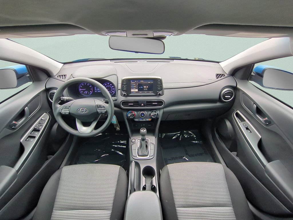 Certified 2021 Hyundai Kona SE FWD image 11