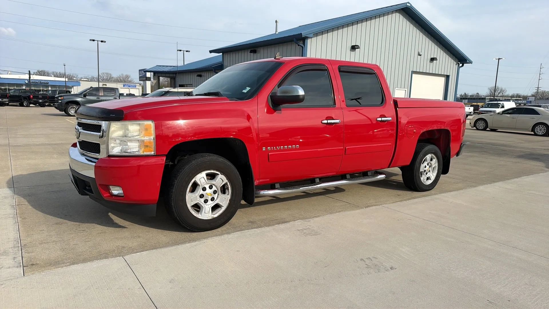 Used 2008 Chevrolet Silverado 1500 LT w/ Towing Package image 5