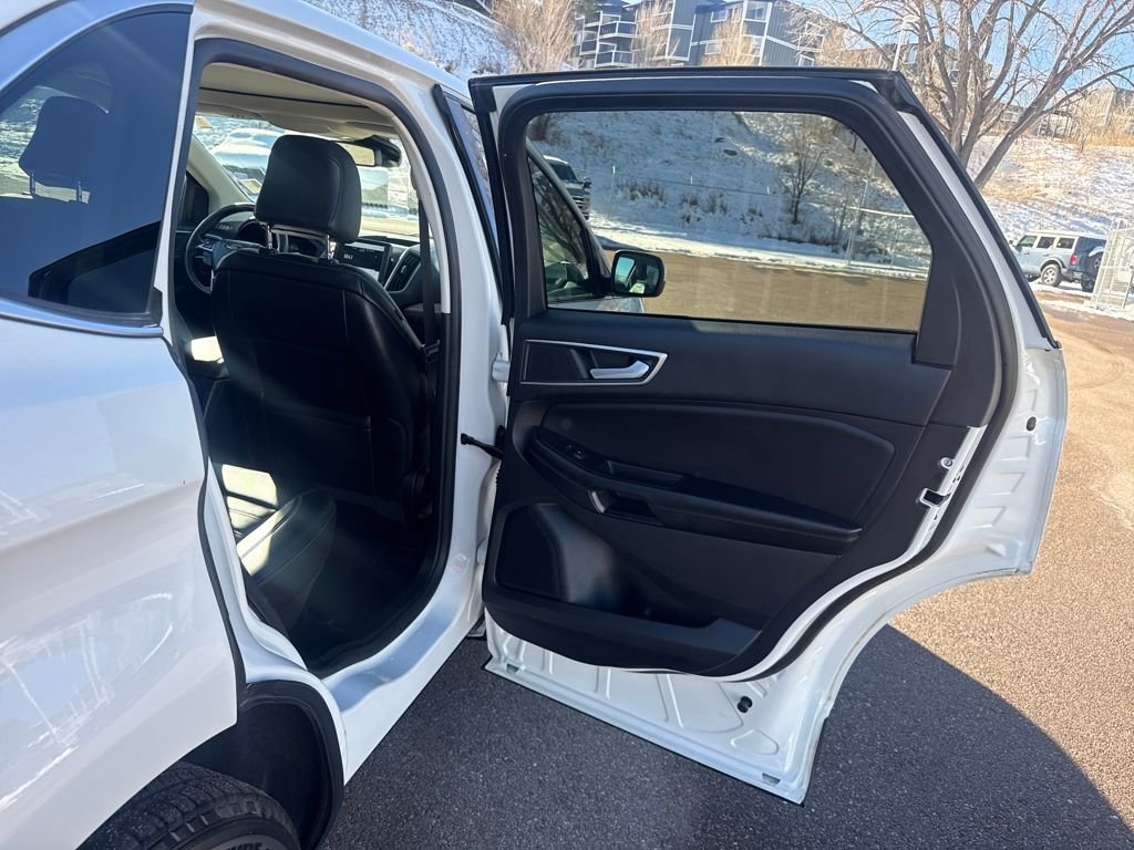 Certified 2022 Ford Edge SEL w/ Convenience Package image 21
