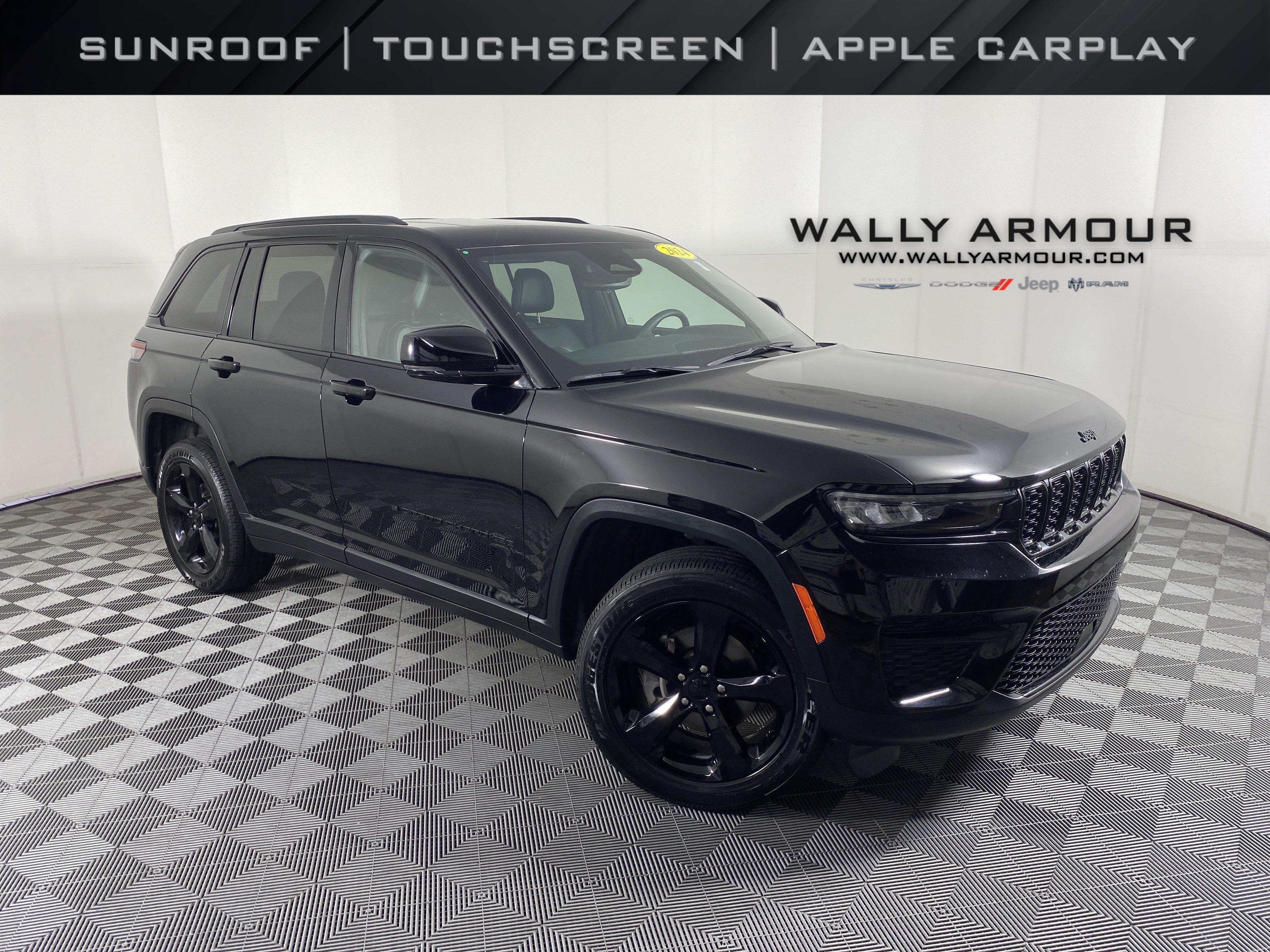 Used 2024 Jeep Grand Cherokee Altitude