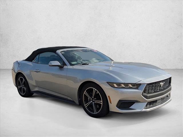 Used 2025 Ford Mustang Premium video 3