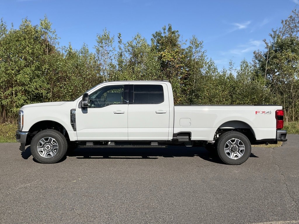 New 2026 Ford F350 Lariat image 32