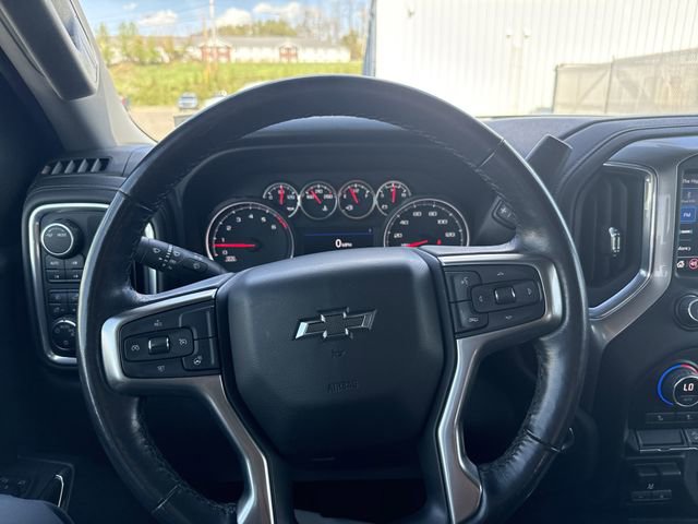 Used 2022 Chevrolet Silverado 1500 LT Trail Boss AWD/4WD image 18