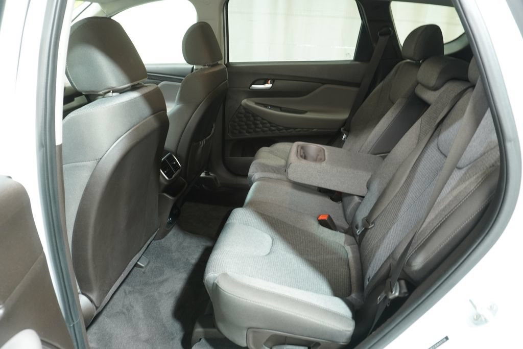 Used 2019 Hyundai Santa Fe SE AWD/4WD image 12