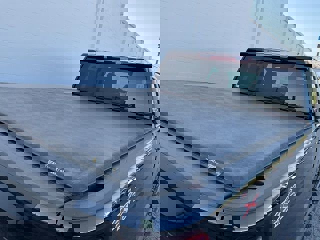 Used 2024 Chevrolet Silverado 2500 Custom w/ Custom Value Package image 11