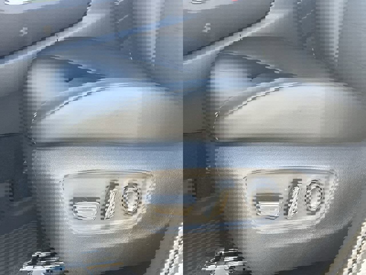 New 2026 Toyota Highlander XLE image 17