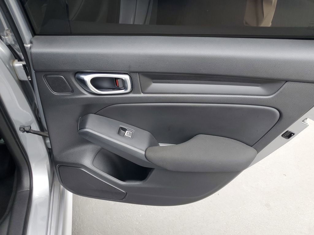 Used 2022 Honda Civic Sport image 31