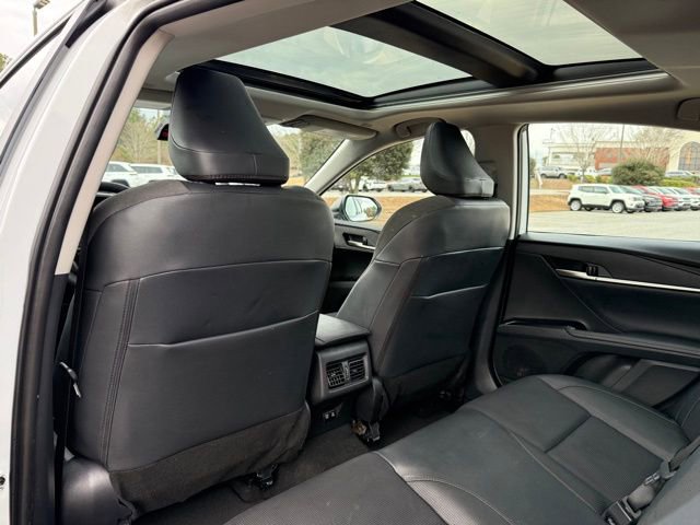 Used 2025 Toyota Camry XLE w/ Premium Plus Package image 28