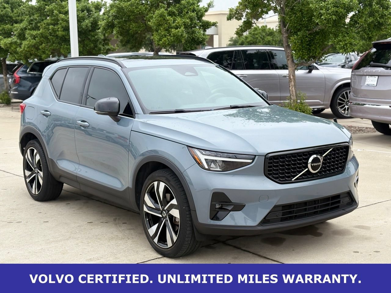 Certified 2023 Volvo XC40 B5 Plus w/ Climate Package AWD/4WD image 6